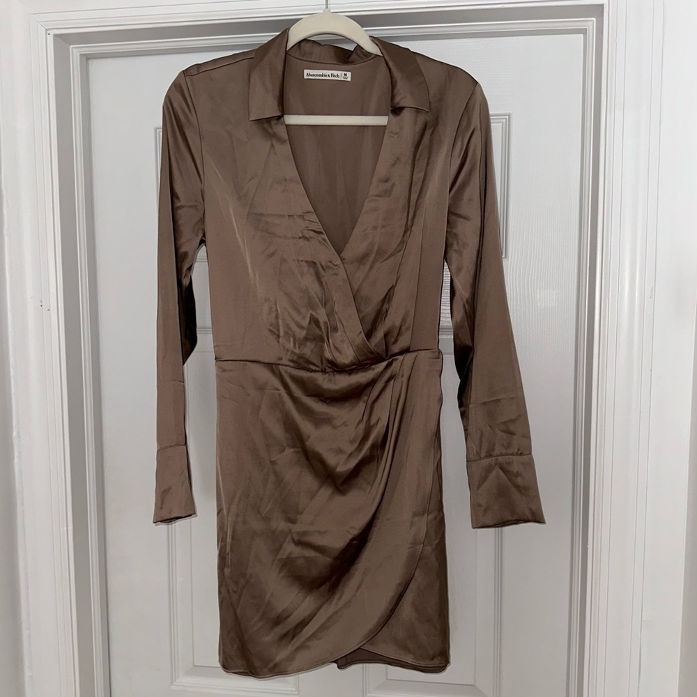 Abercrombie and Fitch Satin Long Sleeve Dress